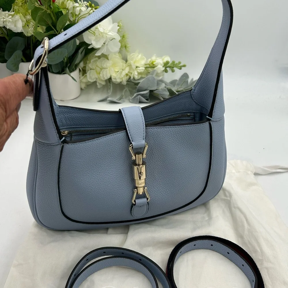 Women's Gucci, Jackie, 1961 hobo bag medium size light blue grain calf skin NWT - Picture 3 of 16